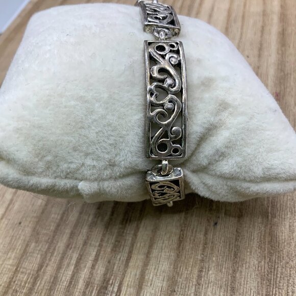 Premier Designs Heart Filigree Panel Link Silver Tone Bracelet - Picture 9 of 9